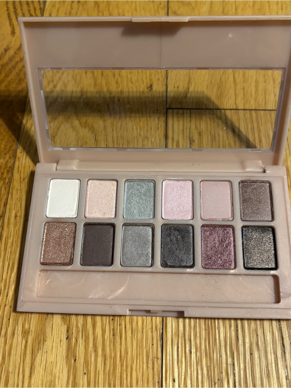 NWOT! Neutral & Pink Compact Eyeshadow Palette — 12 Shimmer & Satin Shades